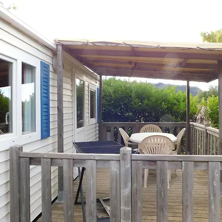 Mobil Avec Terrasse, Animaux Admis - 4 Pers. - Api-1-52-2863